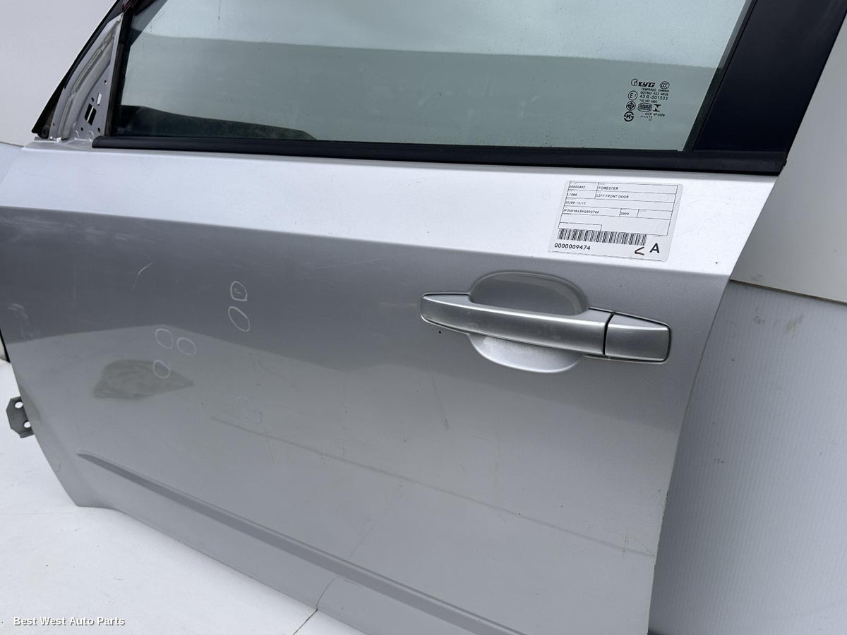 2009 SUBARU FORESTER Left Front Door