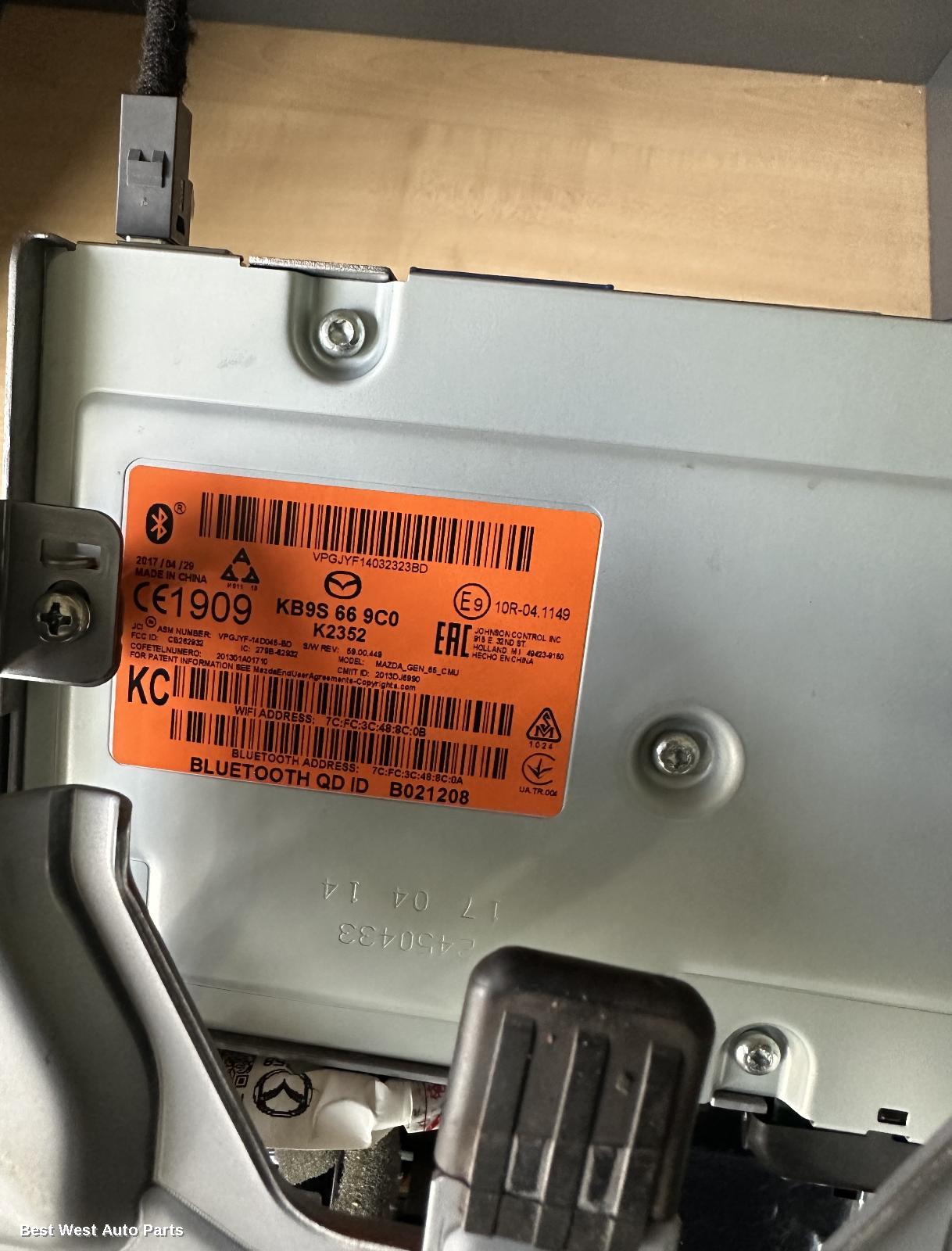 2017 MAZDA CX5 Radio/Cd/Dvd/Sat/Tv