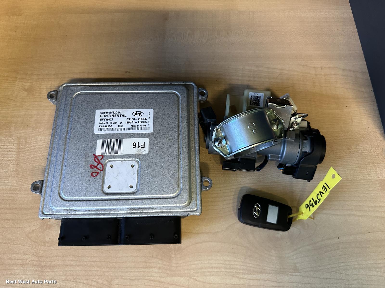 2015 HYUNDAI I30 Ecu
