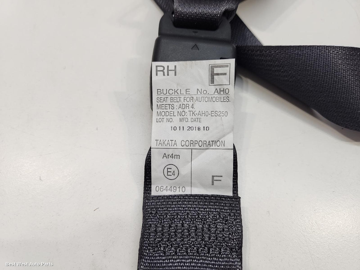 2018 SUBARU XV Seatbelt/Stalk