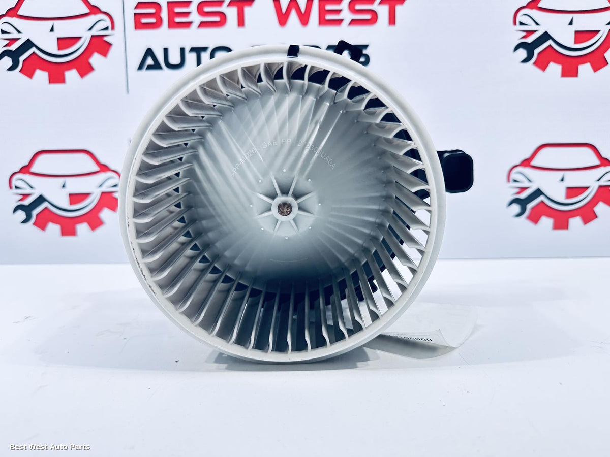 2023 MITSUBISHI OUTLANDER Heater Fan Motor