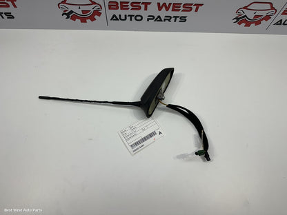2018 HOLDEN TRAX Antenna