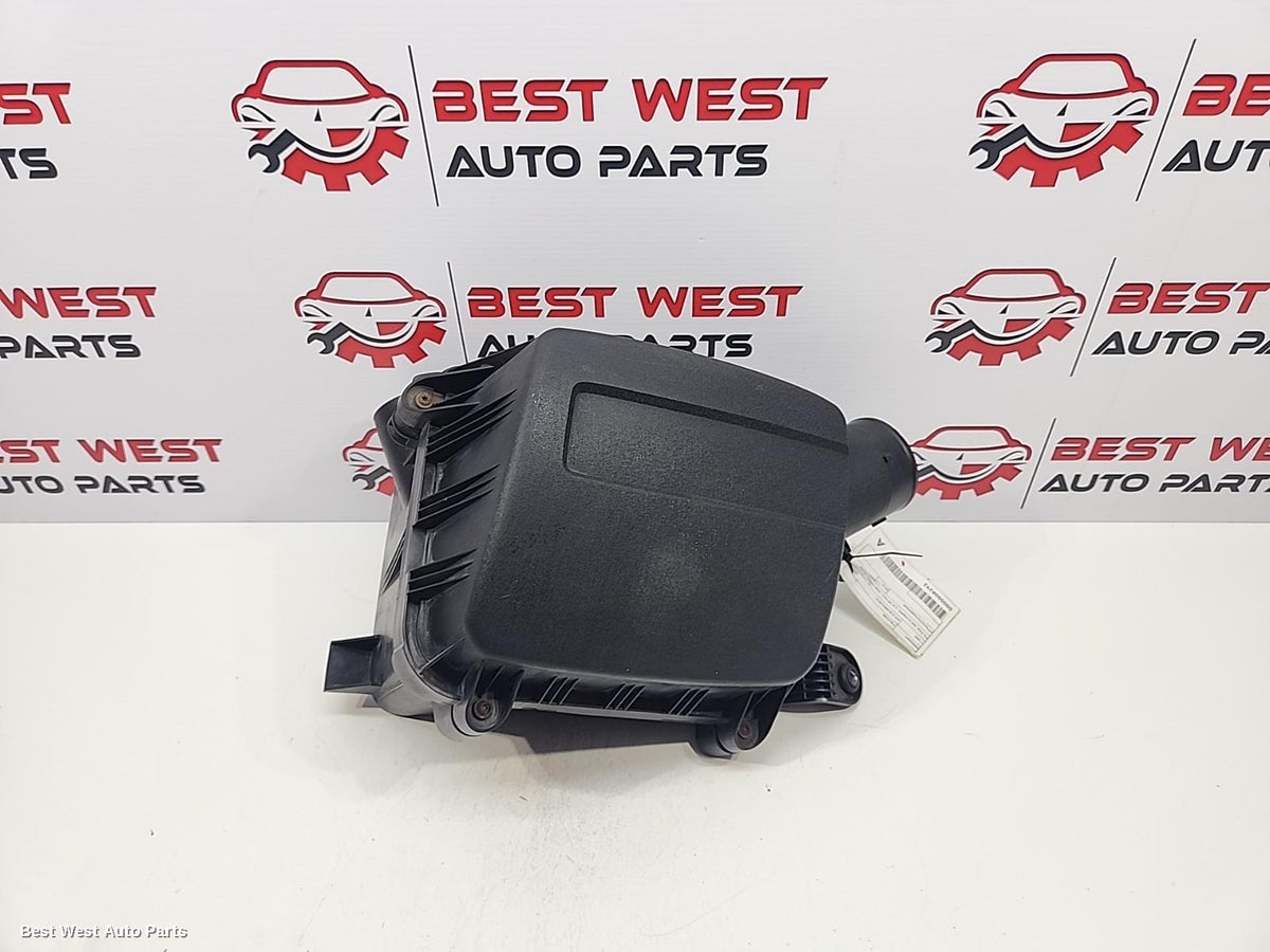 2010 FORD FALCON Air Cleaner/Box
