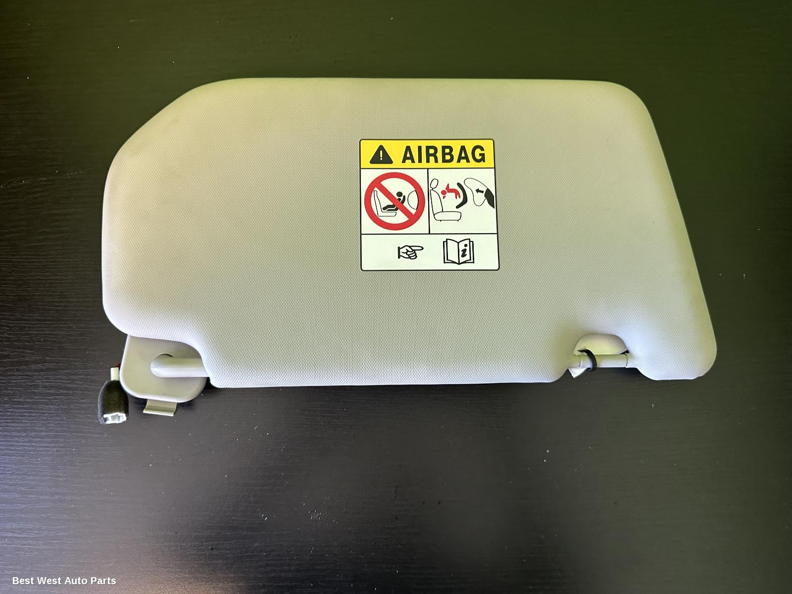 2023 MITSUBISHI OUTLANDER Sunvisor