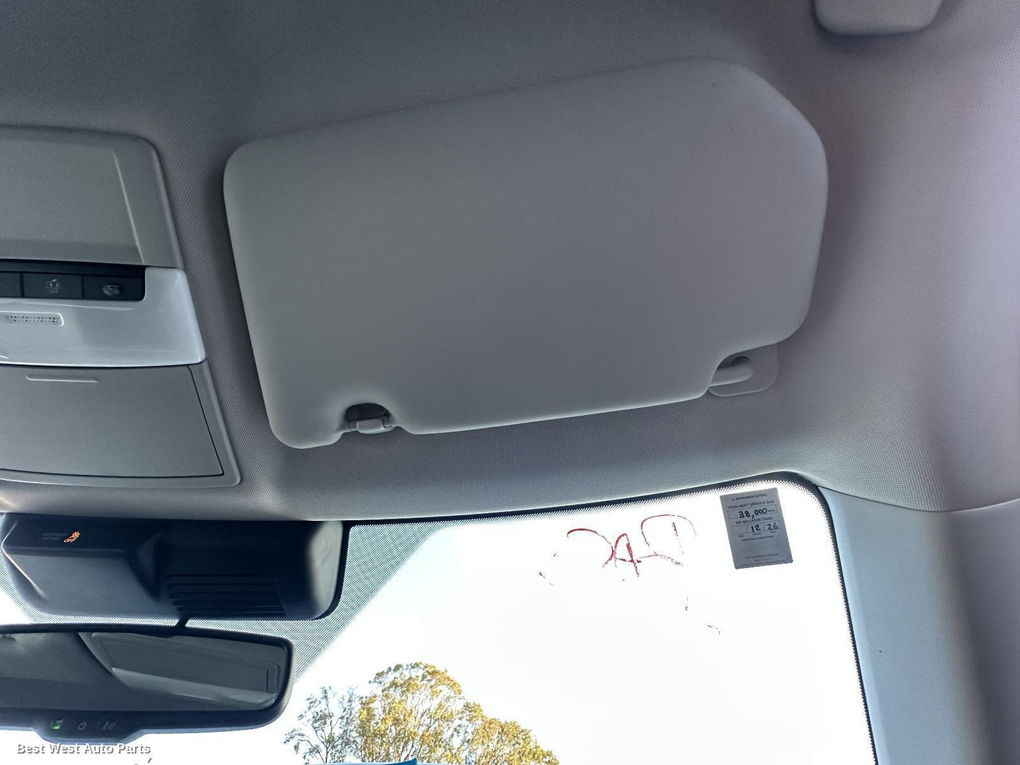 2023 MITSUBISHI OUTLANDER Sunvisor