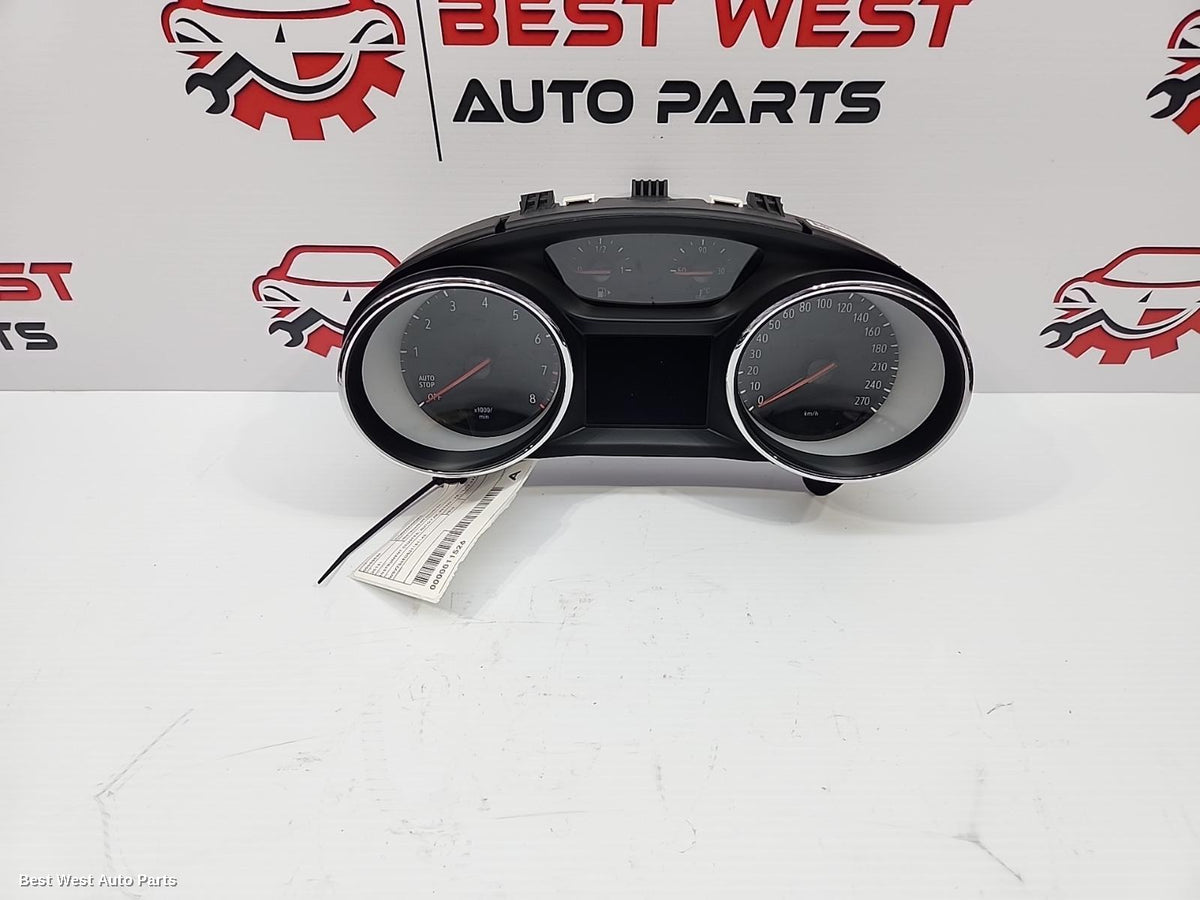 2019 HOLDEN COMMODORE Instrument Cluster