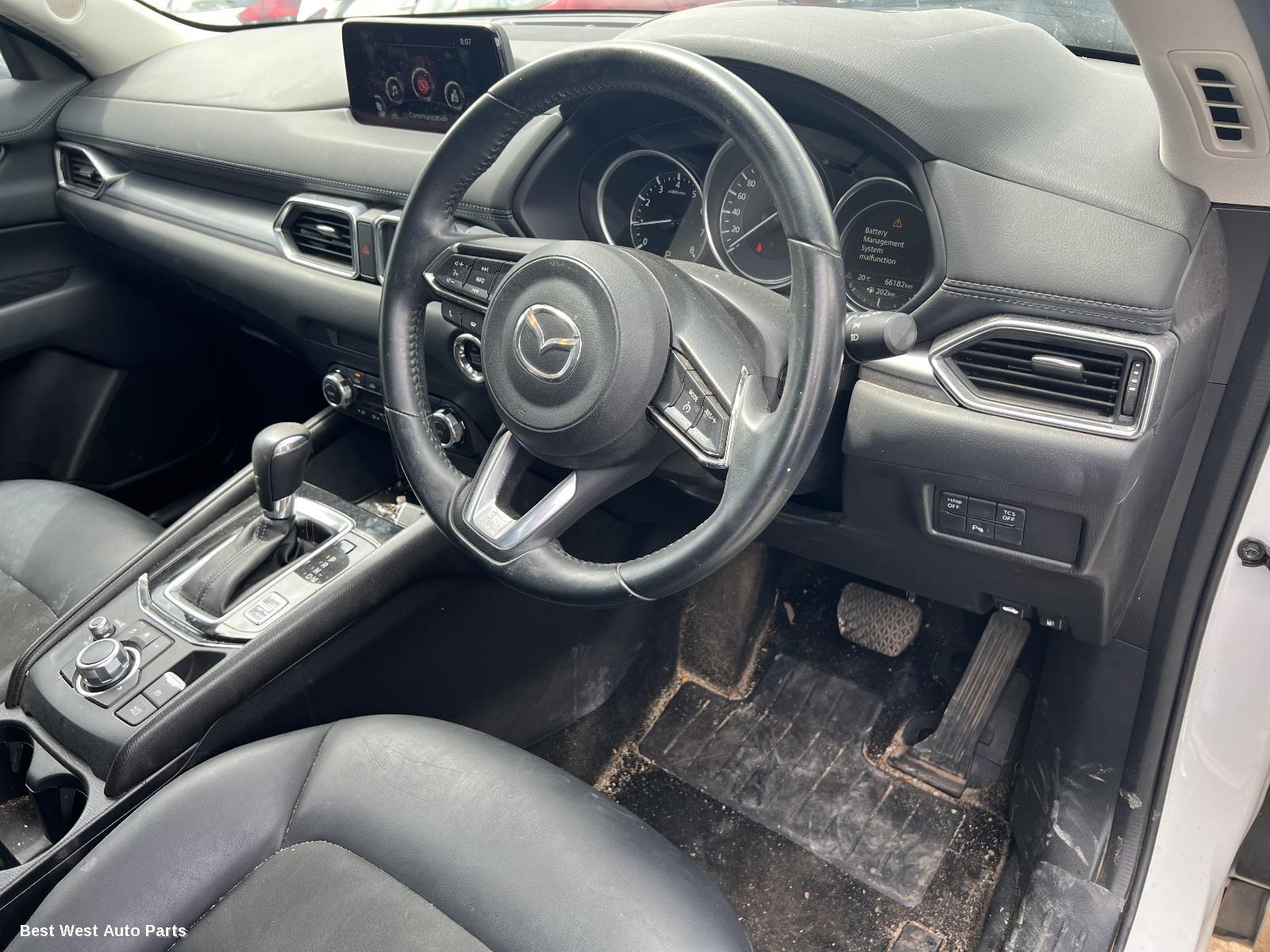 2017 MAZDA CX5 Radio/Cd/Dvd/Sat/Tv