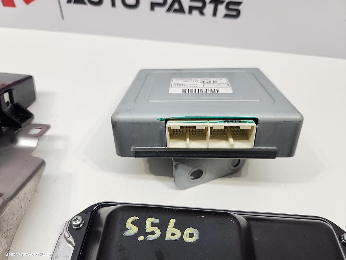2019 MITSUBISHI PAJERO Ecu