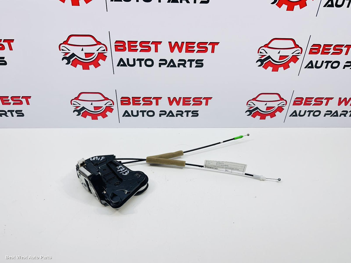 2021 TOYOTA COROLLA Door/Boot/Gate Lock