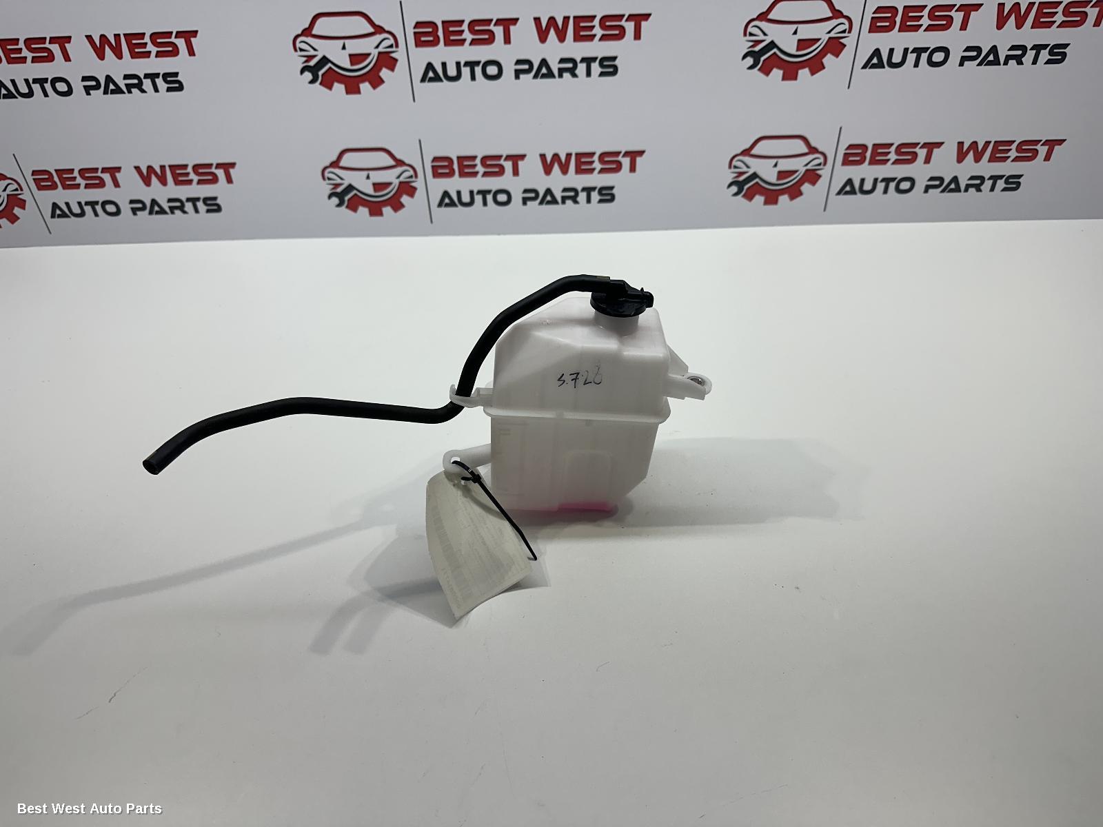 2021 TOYOTA CAMRY Overflow Bottle