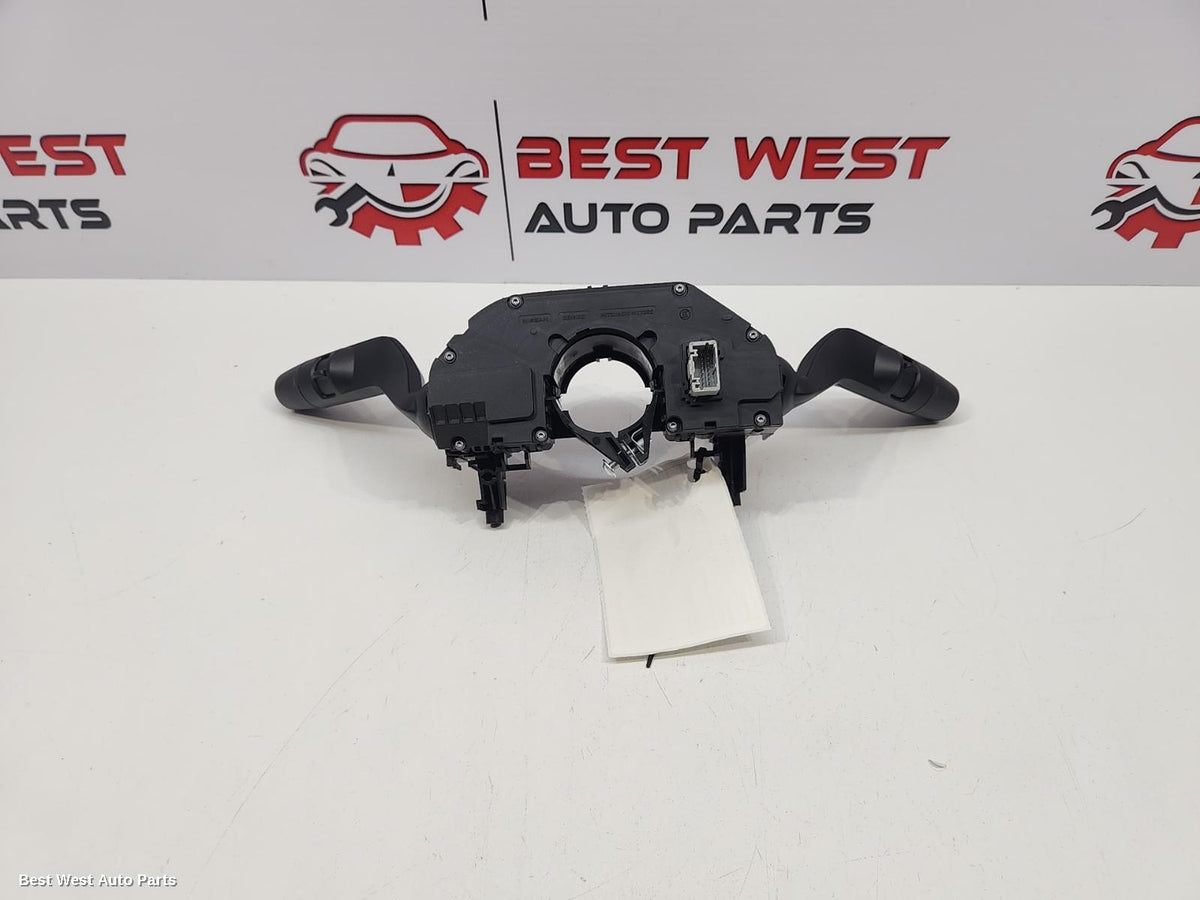 2025 MITSUBISHI OUTLANDER Pwr Dr Wind Switch