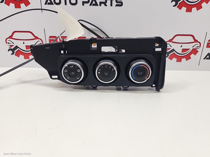2015 TOYOTA COROLLA Heater/Ac Controls