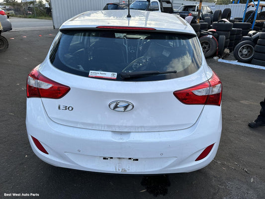 2016 HYUNDAI I30 Bootlid/Tailgate