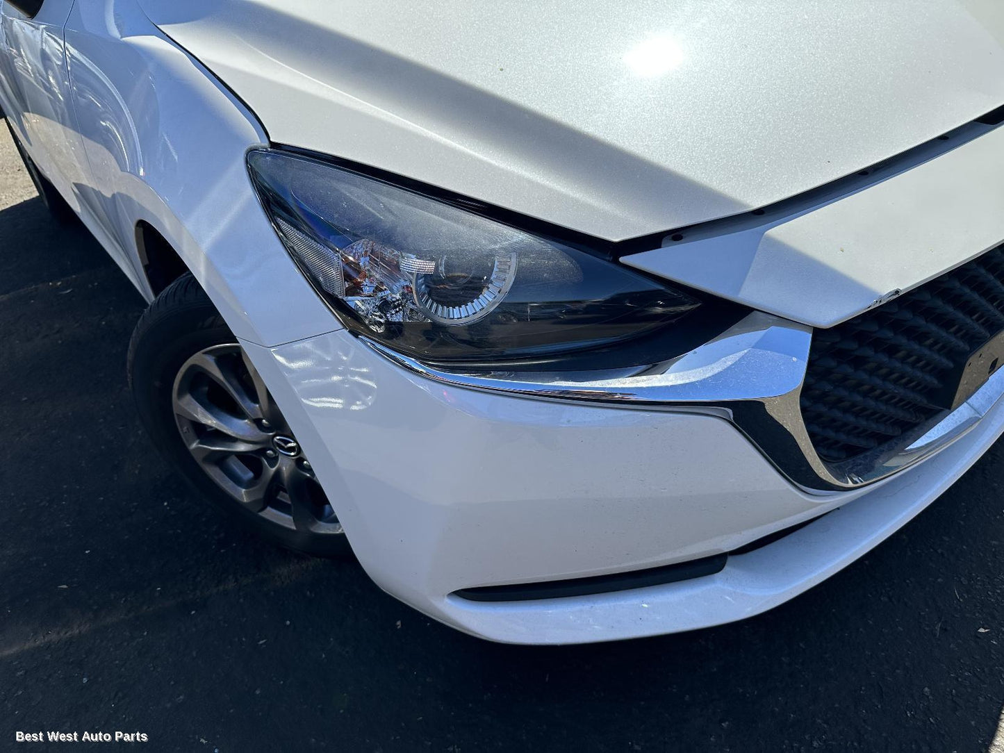 2021 MAZDA 2 Right Headlamp
