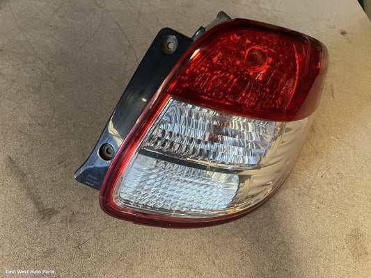 2007 SUZUKI SX4 Right Taillight