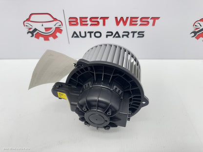 2023 HYUNDAI I30 Heater Fan Motor
