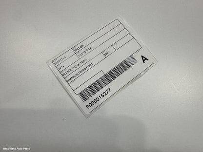 2021 MITSUBISHI TRITON Glove Box