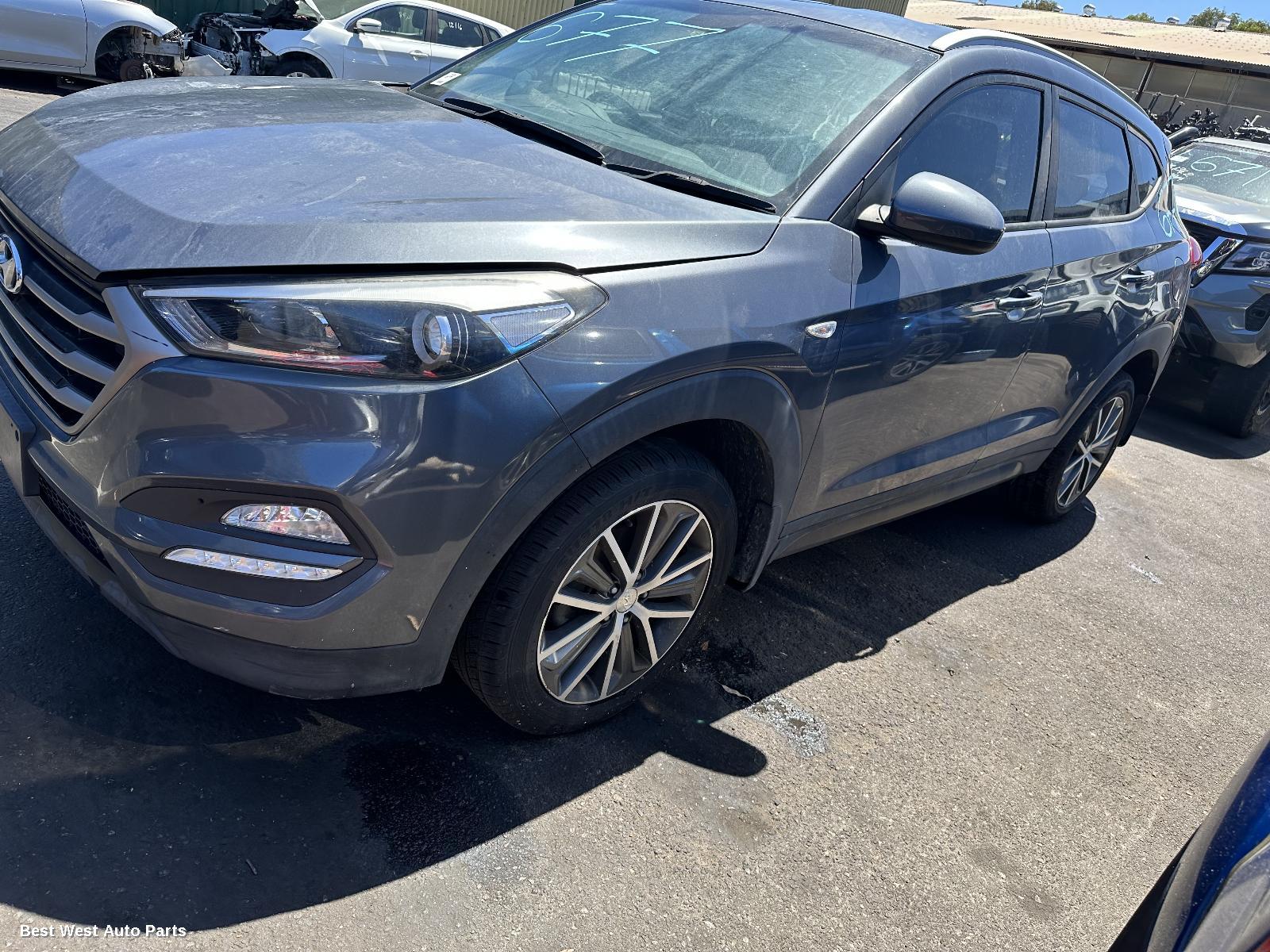 2016 HYUNDAI TUCSON RIGHT_REAR_DOOR_SLIDING