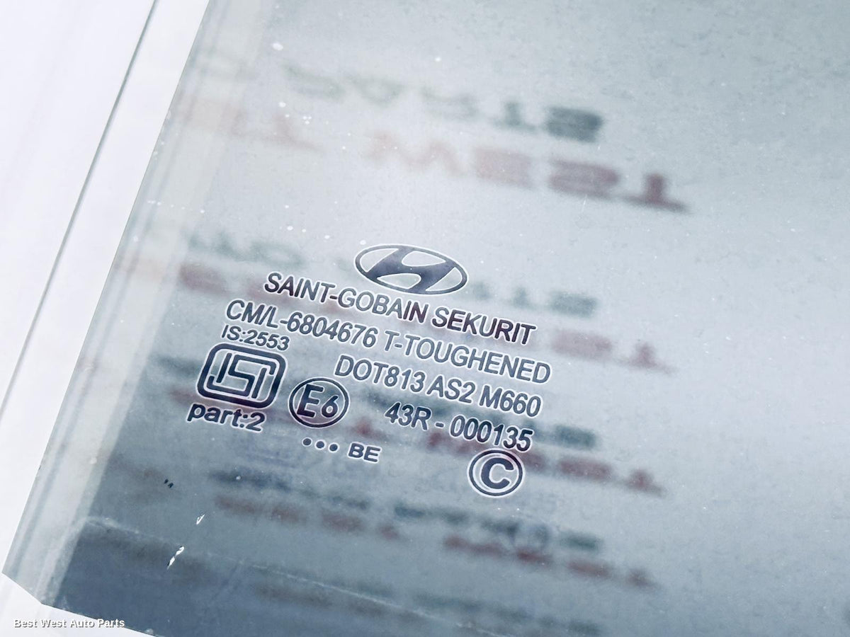 2014 HYUNDAI I20 Right Rear Door Window