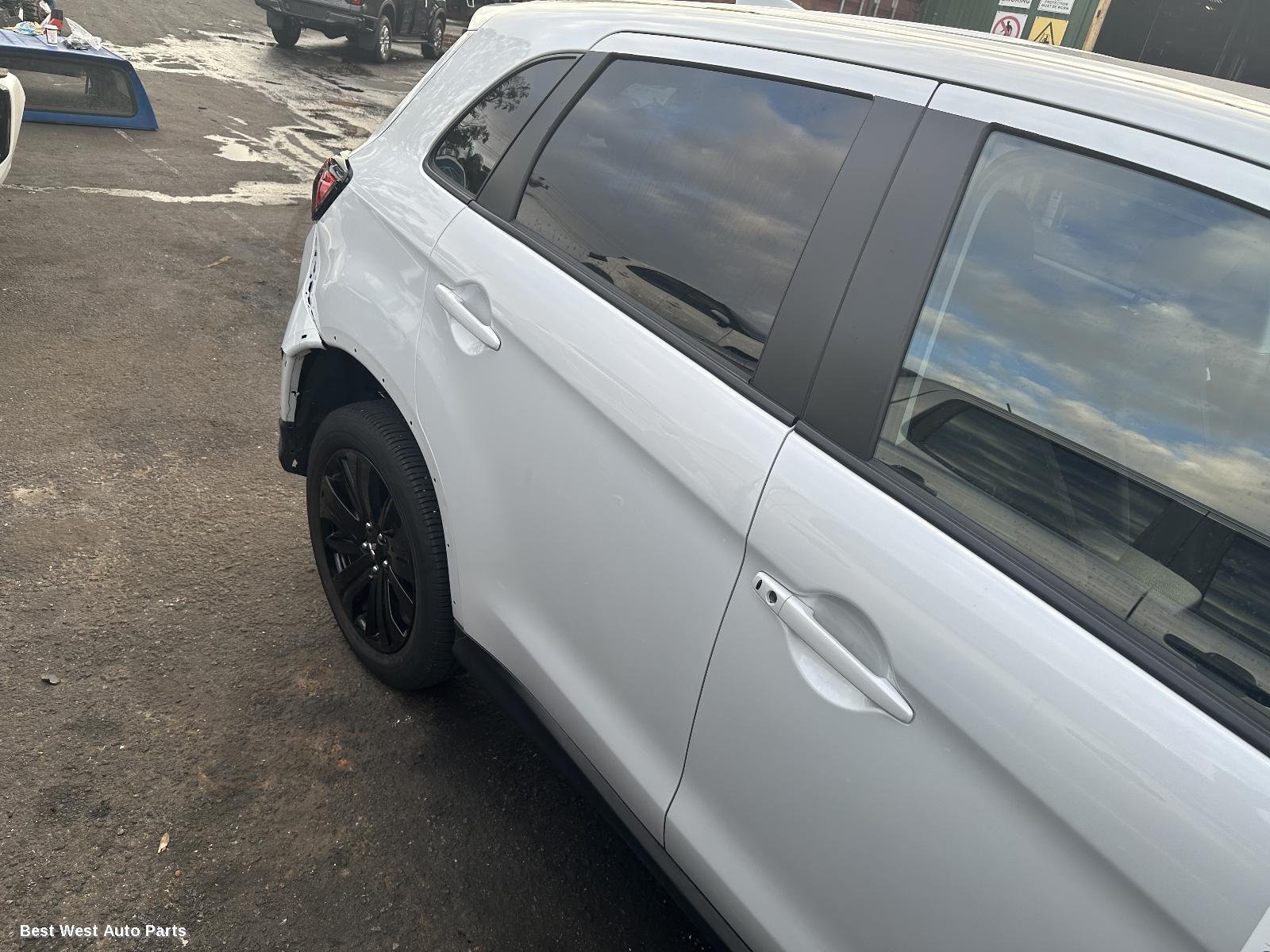 2024 MITSUBISHI ASX RIGHT_REAR_DOOR_SLIDING