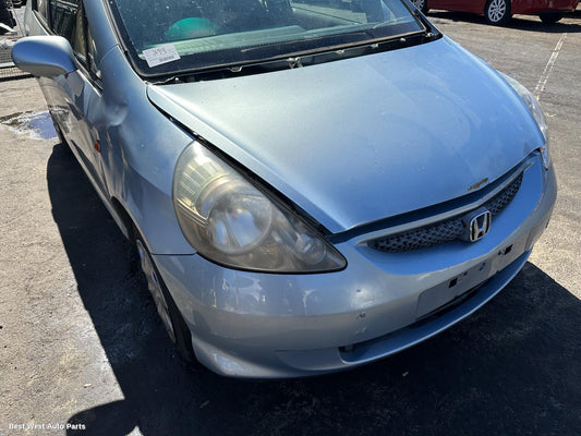 2004 HONDA JAZZ Left Front Door