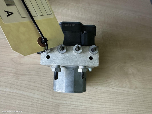 2013 HOLDEN COMMODORE Abs Pump/Modulator