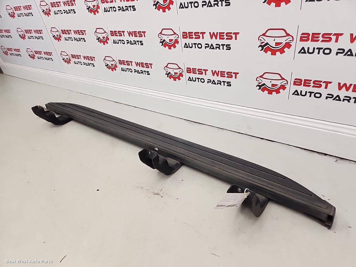 2019 NISSAN PATHFINDER Side Step/Skirt