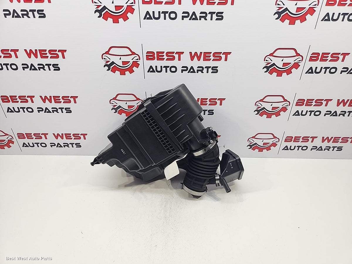 2022 MITSUBISHI OUTLANDER Air Cleaner/Box