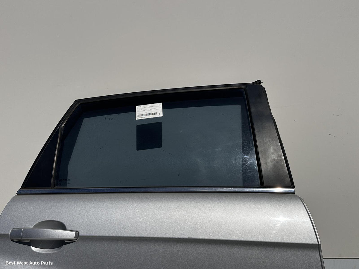2012 HOLDEN CAPTIVA Right Rear Door Window