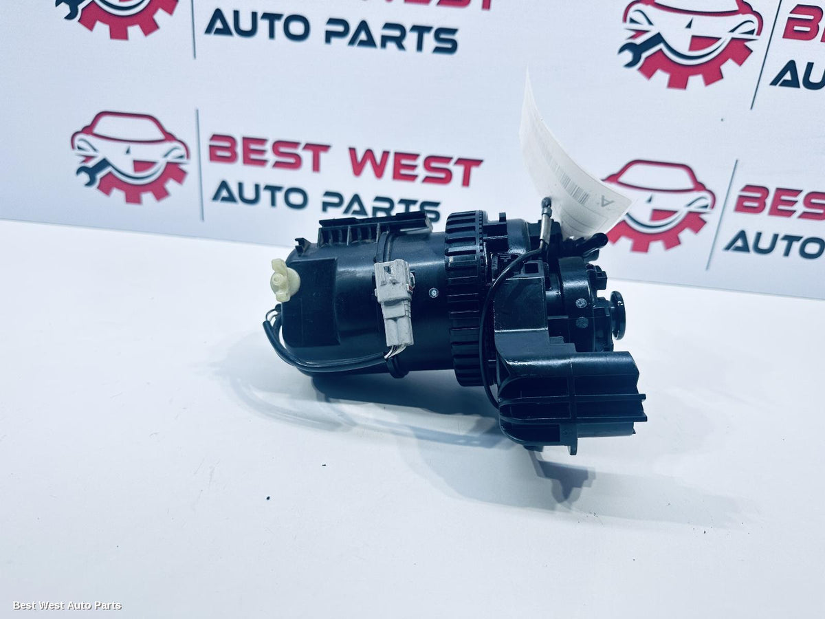 2024 TOYOTA HILUX Fuel Filter Housing