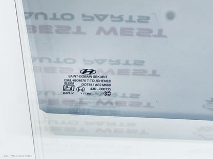 2014 HYUNDAI I20 Right Front Door Window