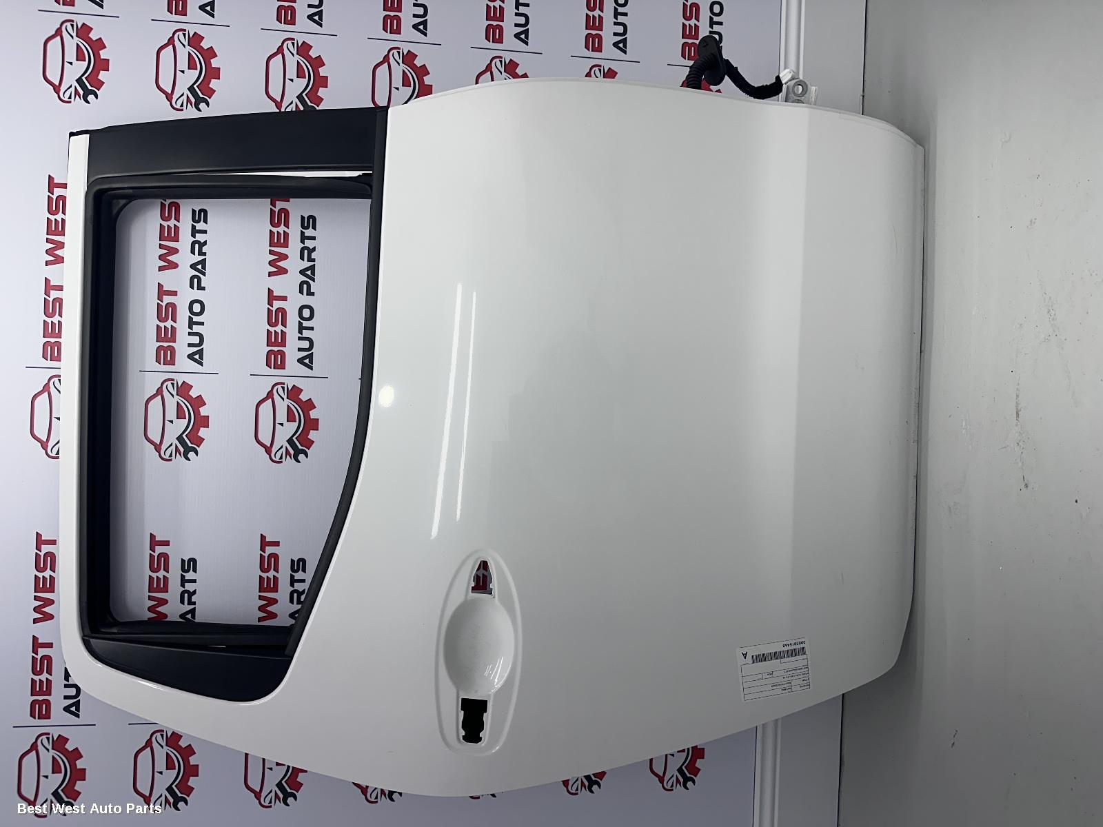 2024 NISSAN NAVARA RIGHT_REAR_DOOR_SLIDING