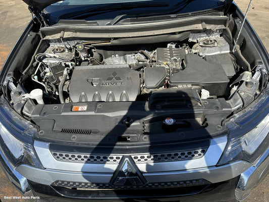 2019 MITSUBISHI OUTLANDER Engine