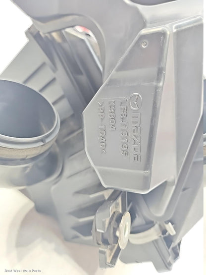 2011 MAZDA 3 Air Cleaner/Box