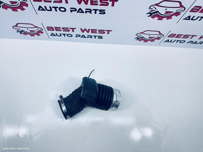 2018 HYUNDAI I30 Air Cleaner Duct/Hos