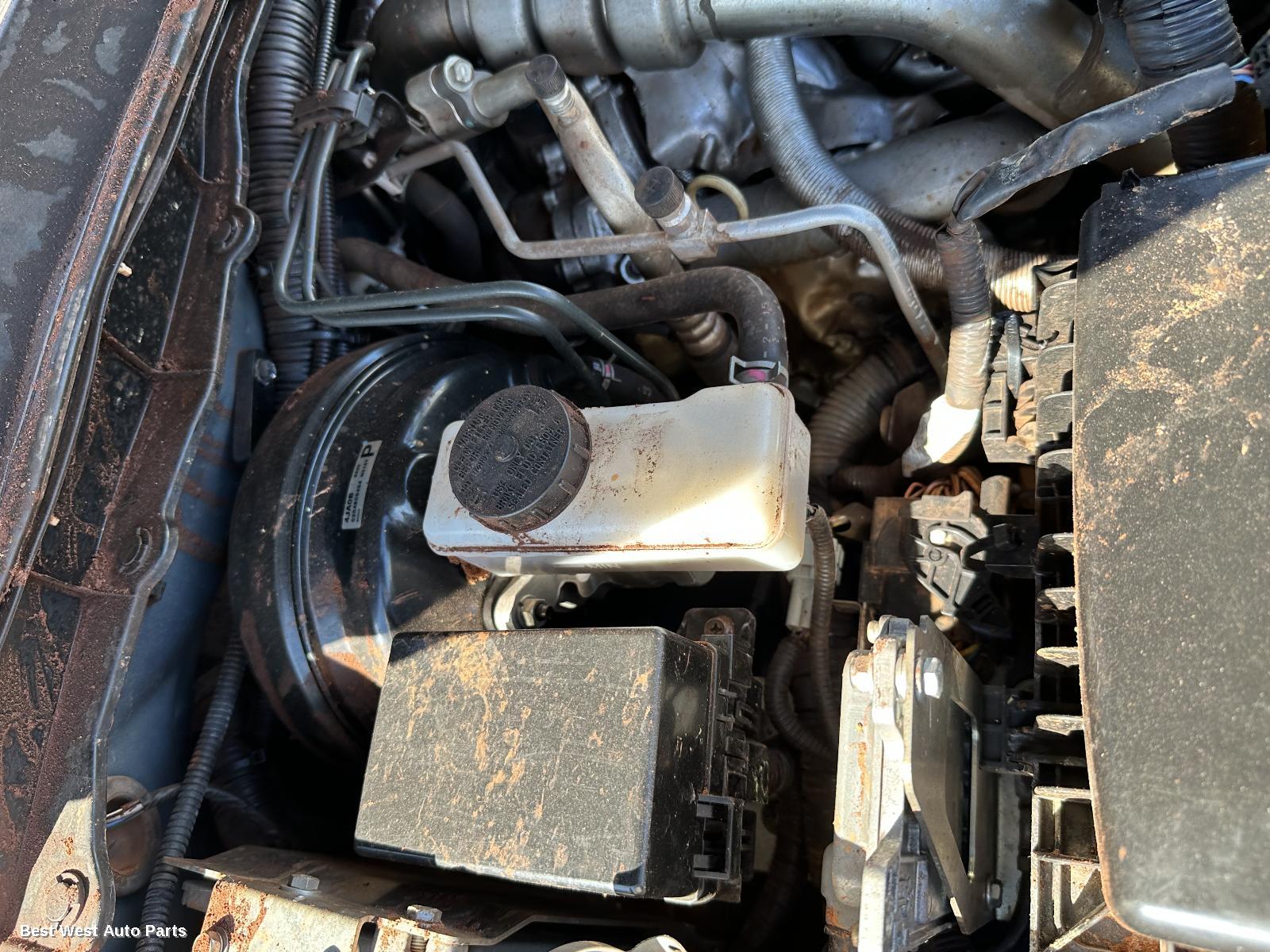 2015 NISSAN NAVARA Brake Booster