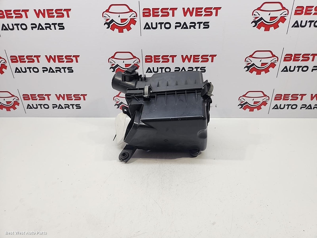 2016 MITSUBISHI LANCER Air Cleaner/Box