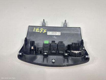 2021 NISSAN NAVARA Misc Switch/Relay
