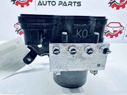 2024 TOYOTA HILUX Abs Pump/Modulator