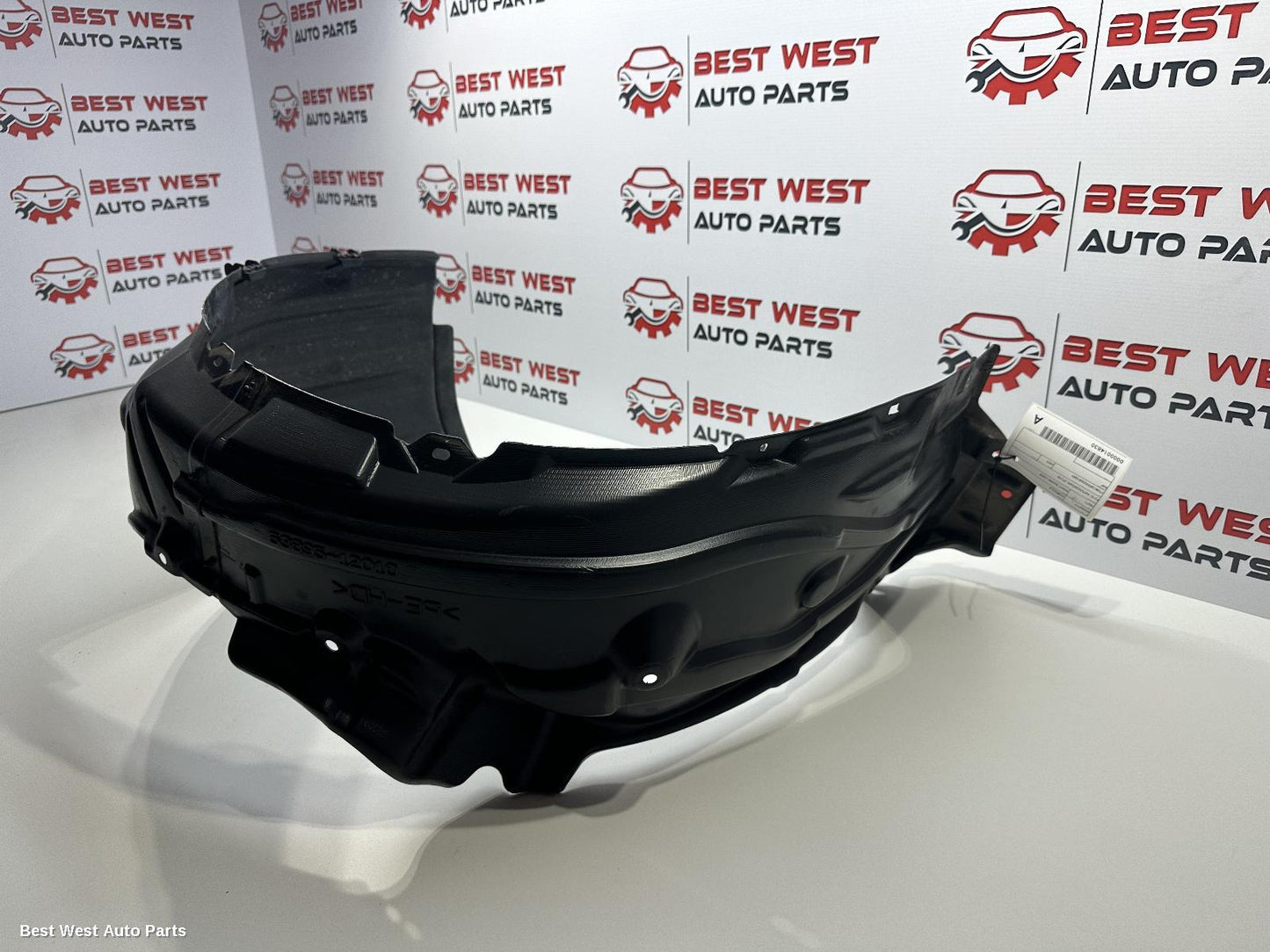 2022 TOYOTA COROLLA Right Guard Liner