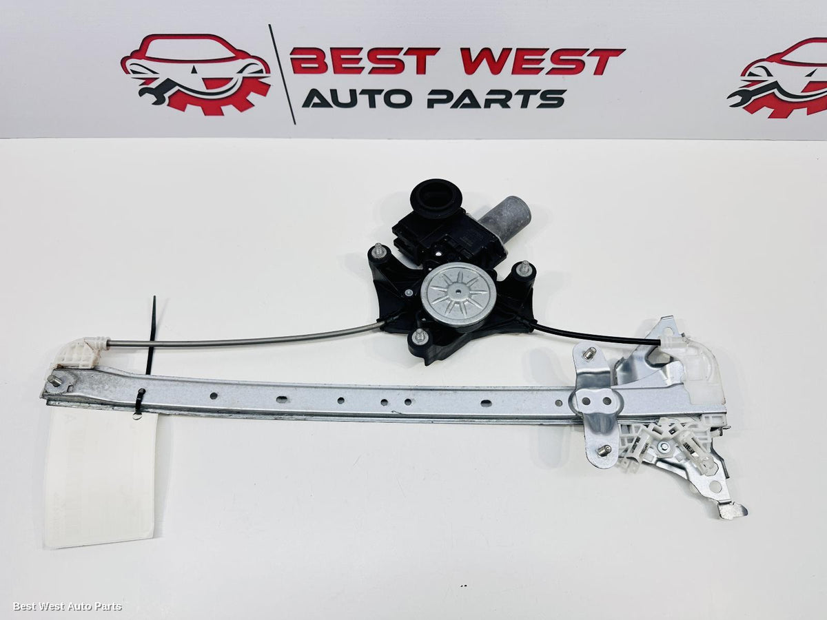 2021 TOYOTA COROLLA Right Rear Wnd Reg/Motor
