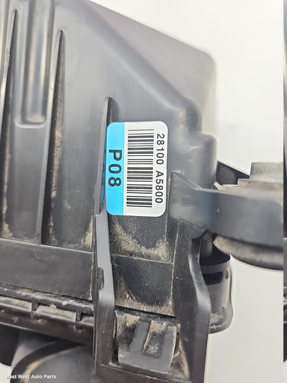 2014 HYUNDAI I30 Air Cleaner/Box