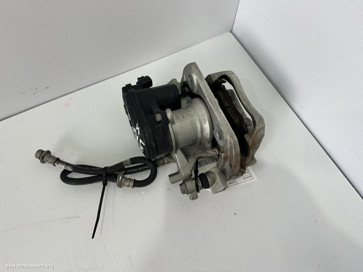 2021 TOYOTA CAMRY Caliper
