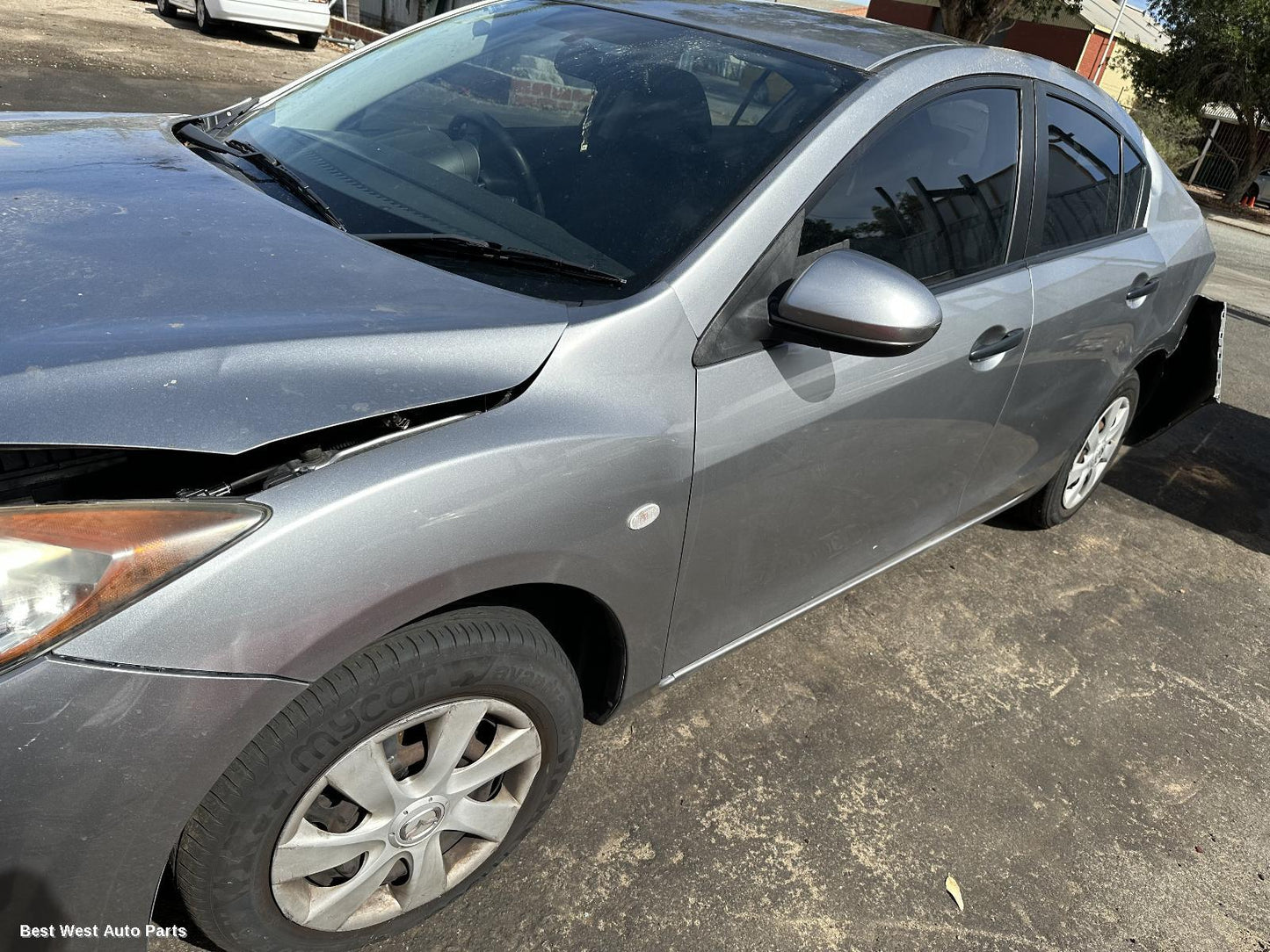 2010 MAZDA 3 Right Front Strut