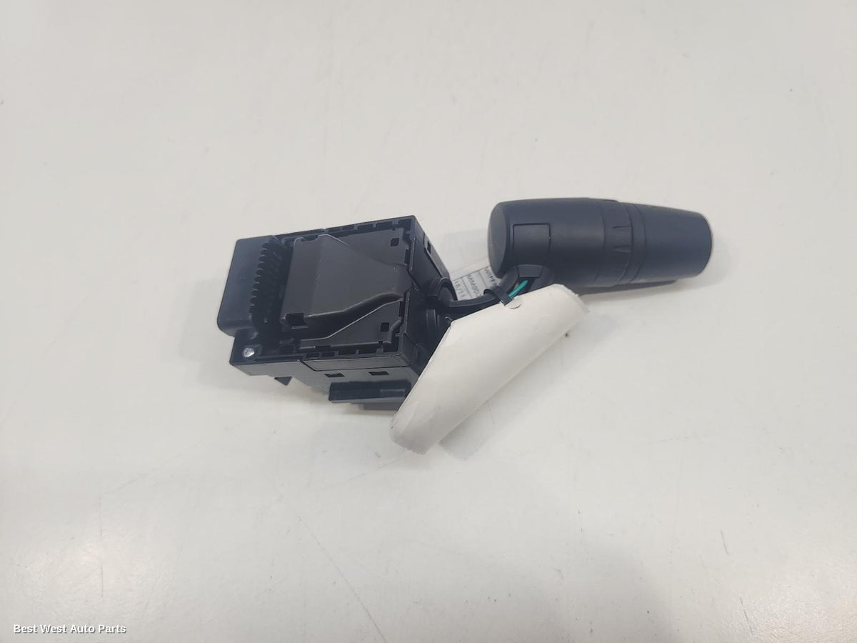 2020 MAZDA 2 Combination Switch