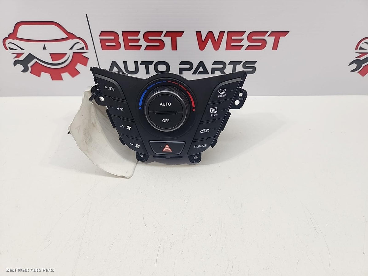 2014 HYUNDAI VELOSTER Heater/Ac Controls