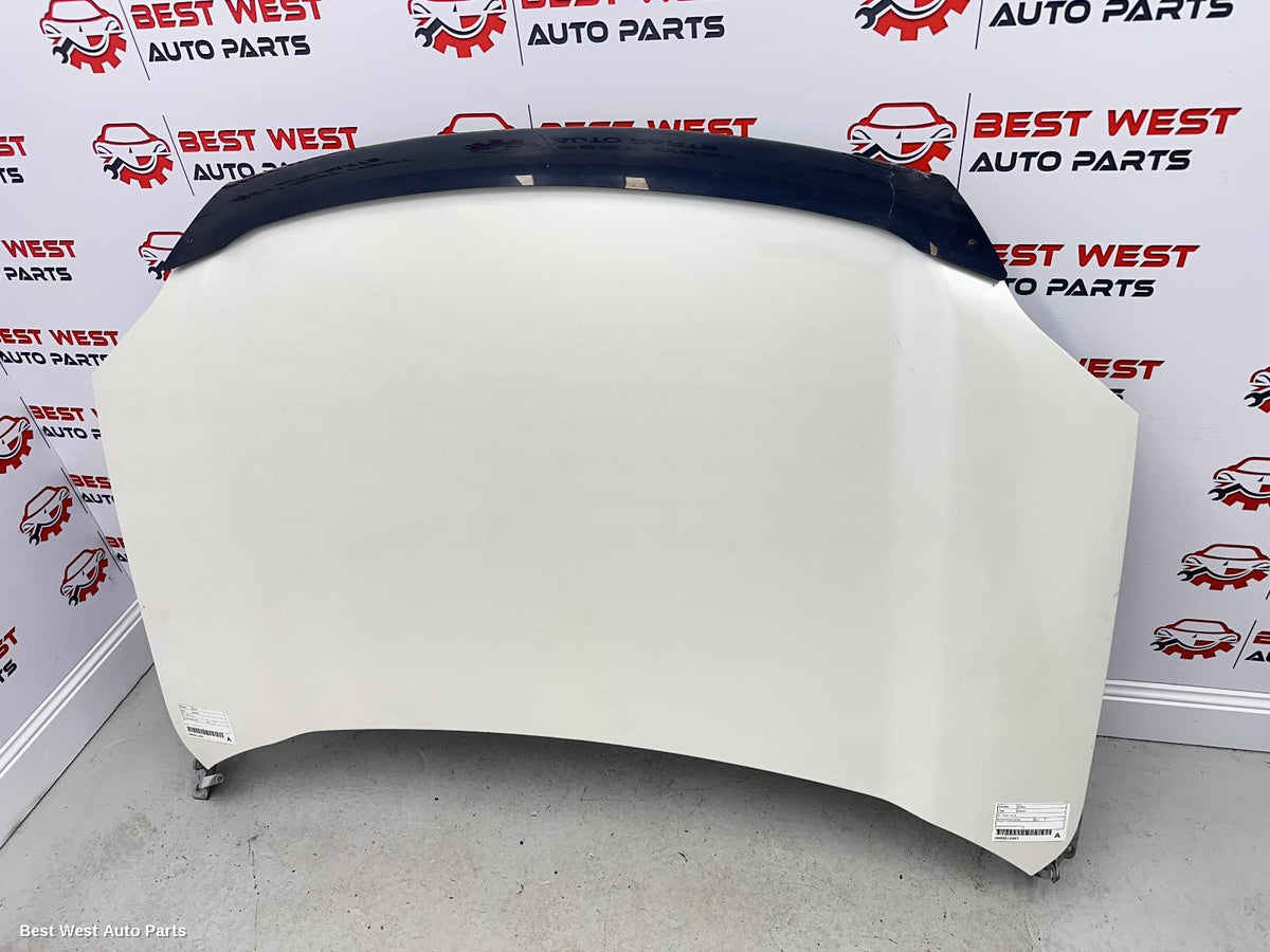 2011 NISSAN XTRAIL Bonnet
