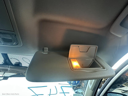 2025 MITSUBISHI PAJERO Sunvisor