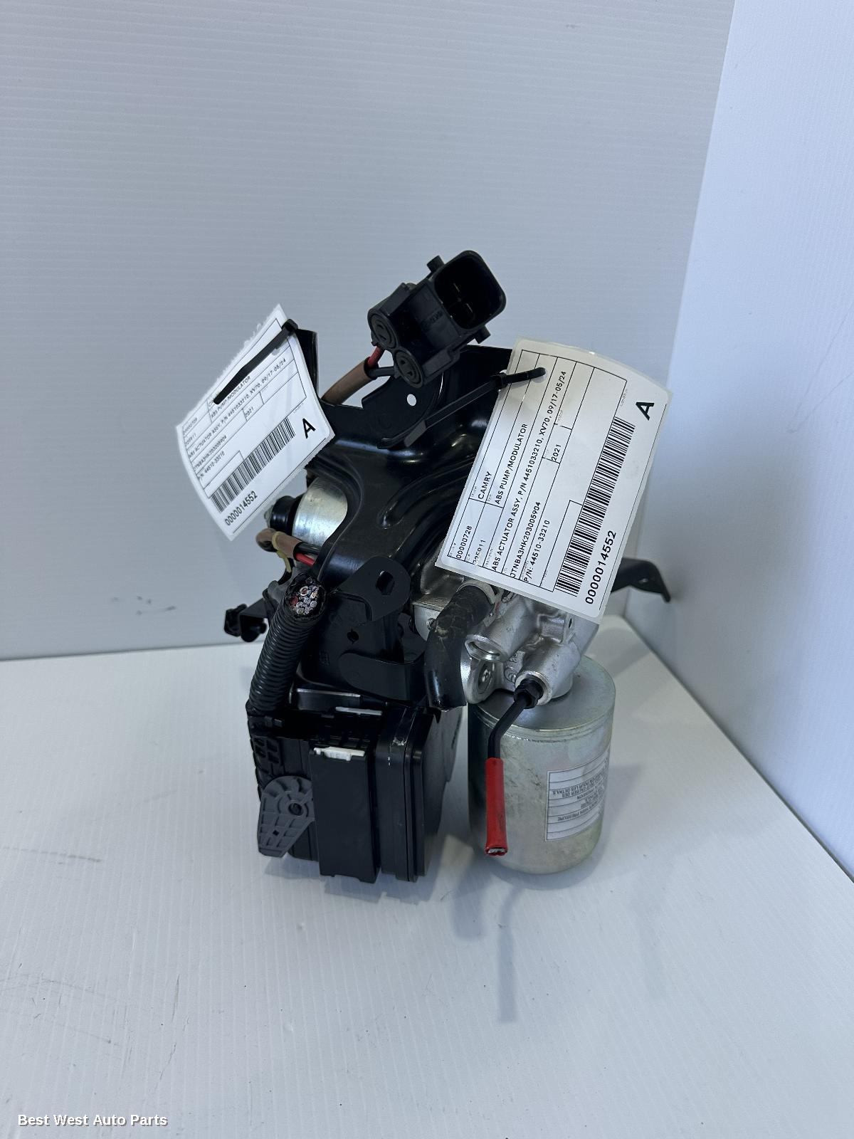 2021 TOYOTA CAMRY Abs Pump/Modulator