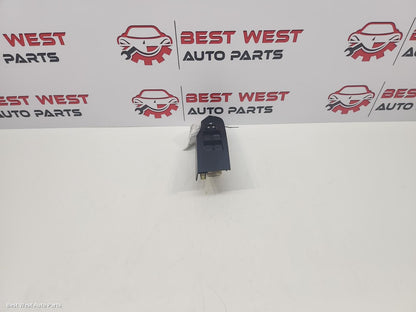 2013 TOYOTA COROLLA Pwr Dr Wind Switch